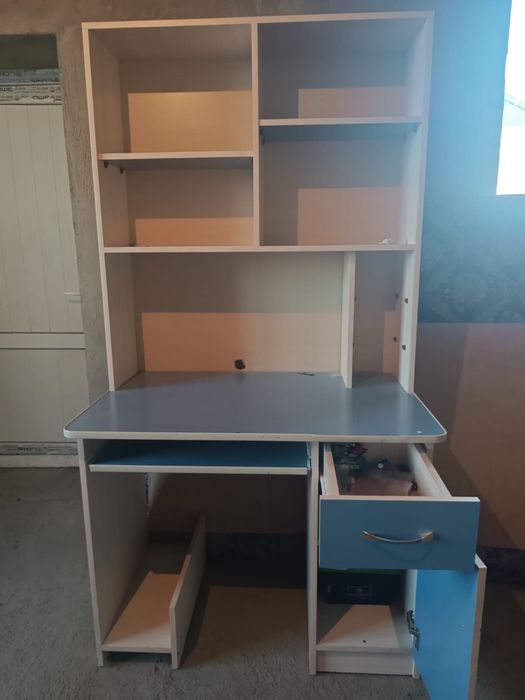 Компьютерный столик