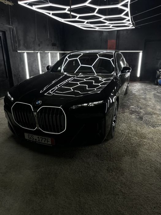 Inchiriez garaj/hala pitești pretabil Detaling auto/ service auto