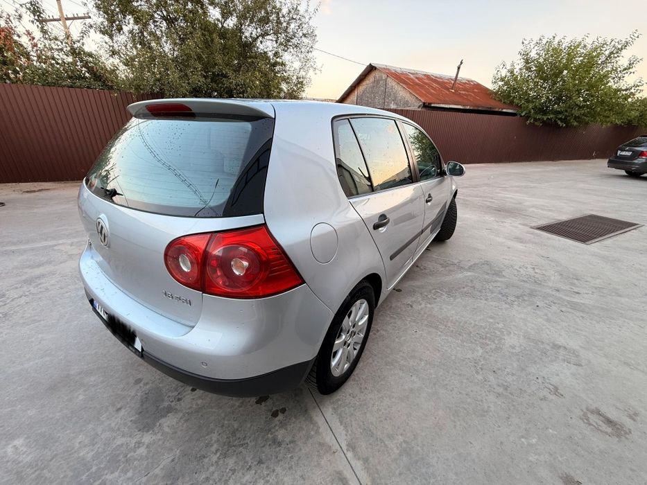 VOLKSWAGEN Golf 2005 — imagine 4