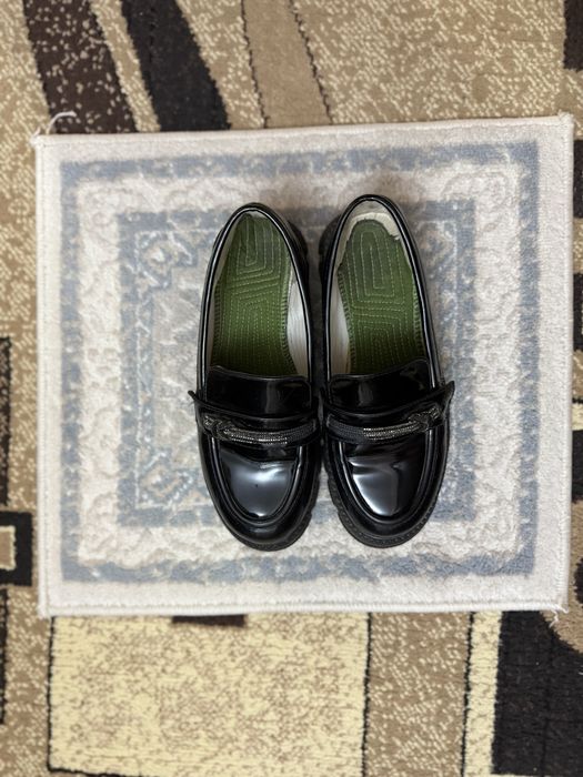 Продам туфли школьный