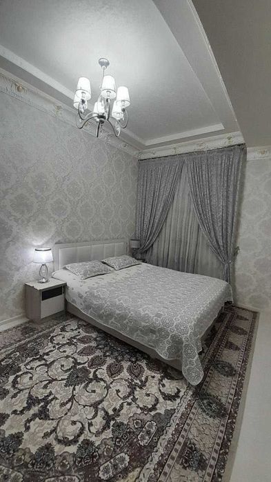 Продаётся 2х ком квартира  58м2  3этаж из 9. Ибн Сино 1 Поликлиника 40