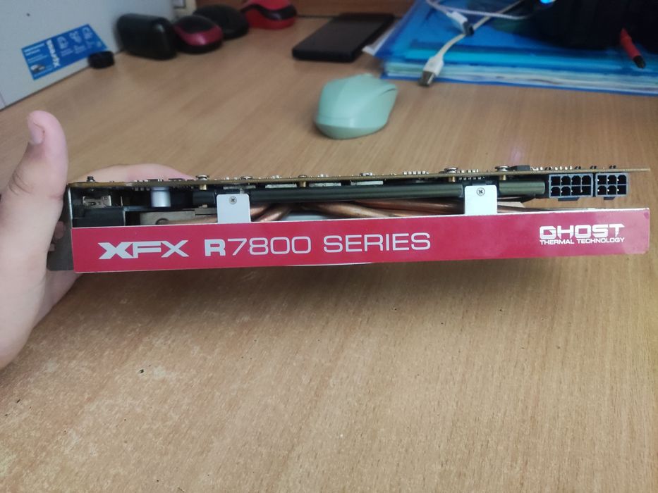 Видеокарта R7800 series