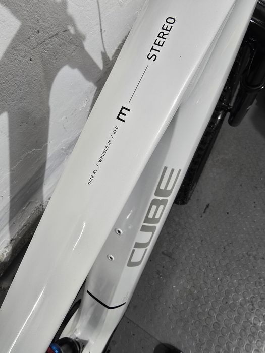 Cube Stereo Hybrid ONE44 електрически планински велосипед