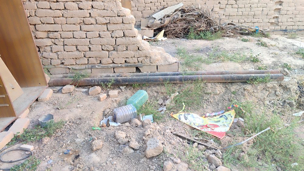 2 ta turbalar sotiladi