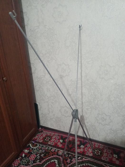 Pauk uchun stoyka, Banner uchun stoyka