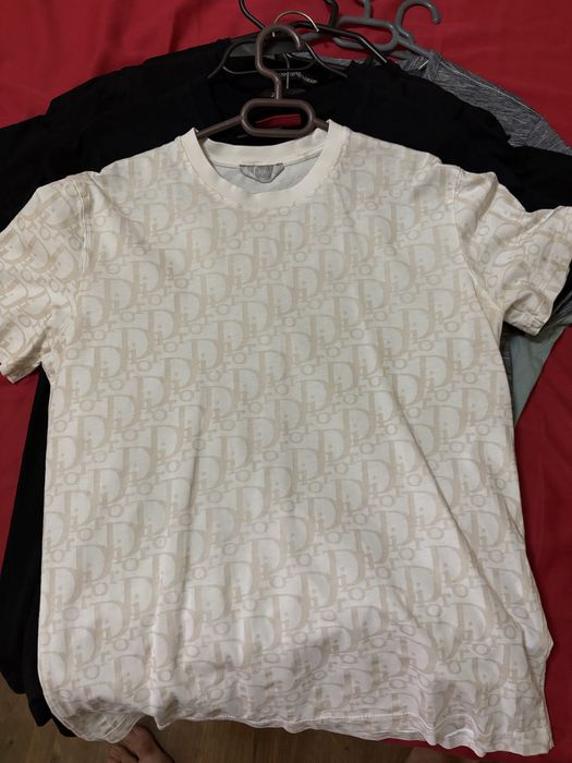 Нови маркови тениски