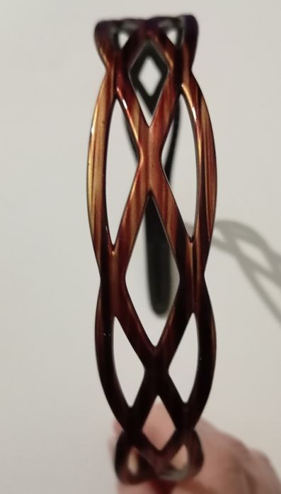 Диадема за коса в кафяво