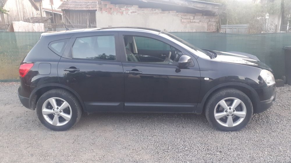 Dezmembrez Piese Nissan Qashqai 1.5