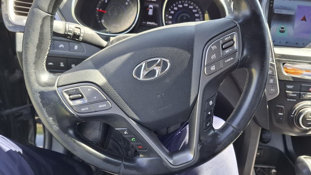 Hyundai Santa fe3