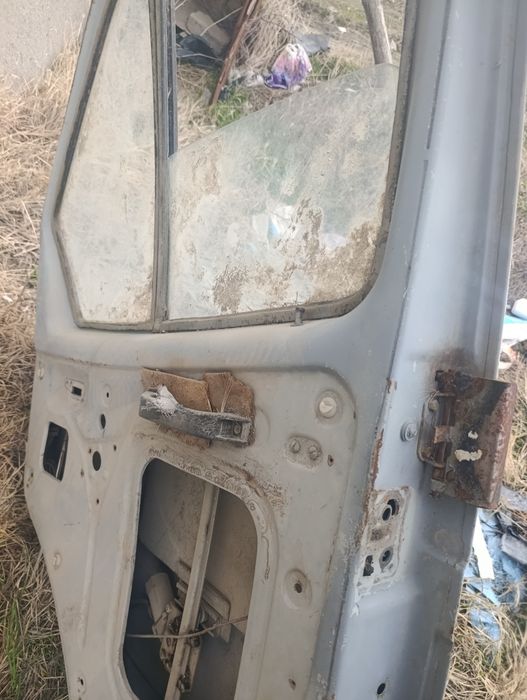 Gazel Eshik sotiladi