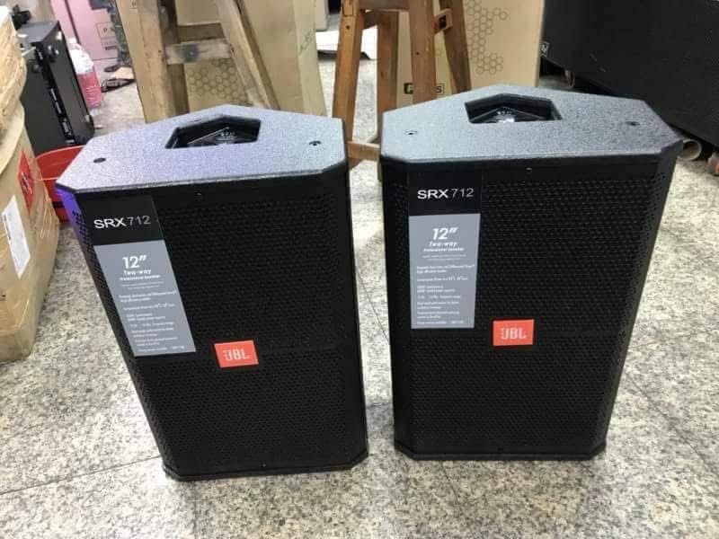 Акустическая система JBL SRX 712