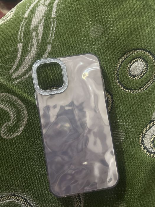 iPhone 11 в подарок чехлы