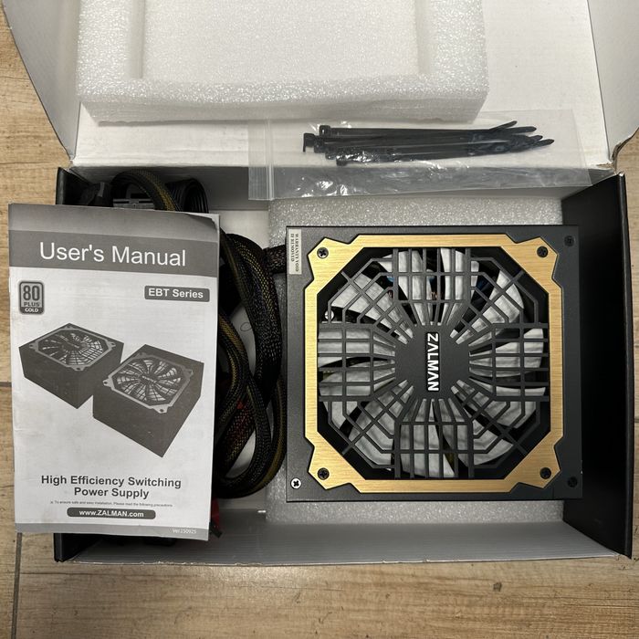 Качествено захранване Zalman 750 вата