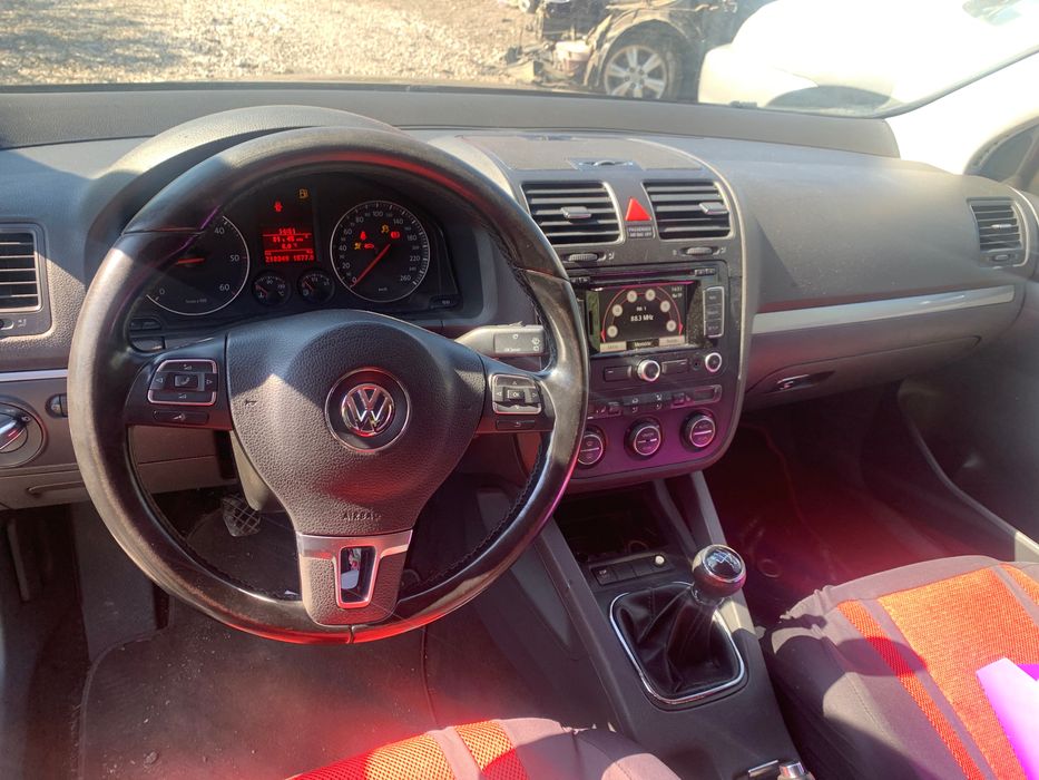 Vw Golf 5 2007г 1.9tdi 105кс 6 скорости