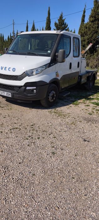 Iveco  Platforma Furculița