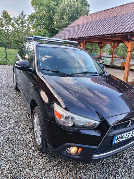 Mitsubishi asx 2011