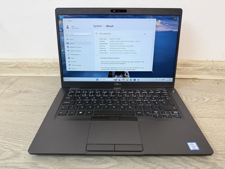 Dell Latitude 5400 i5-8365u / 16 Gb DDR4/ Baterie 8 ore