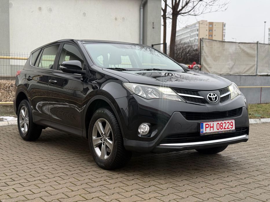 Toyota Rav-4 / 2.0 Diesel‼️Rate/Cash / BuyBack ‼️Garantie 12-36 Luni