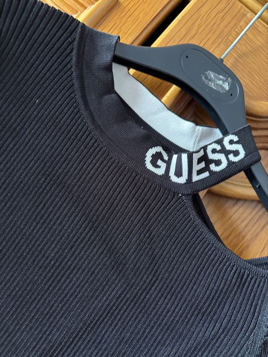 Rochie Guess neagră, mărimea S, logo Guess, stare excelentă