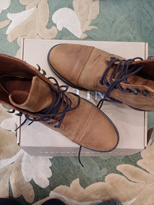 Продам ботинки мужские