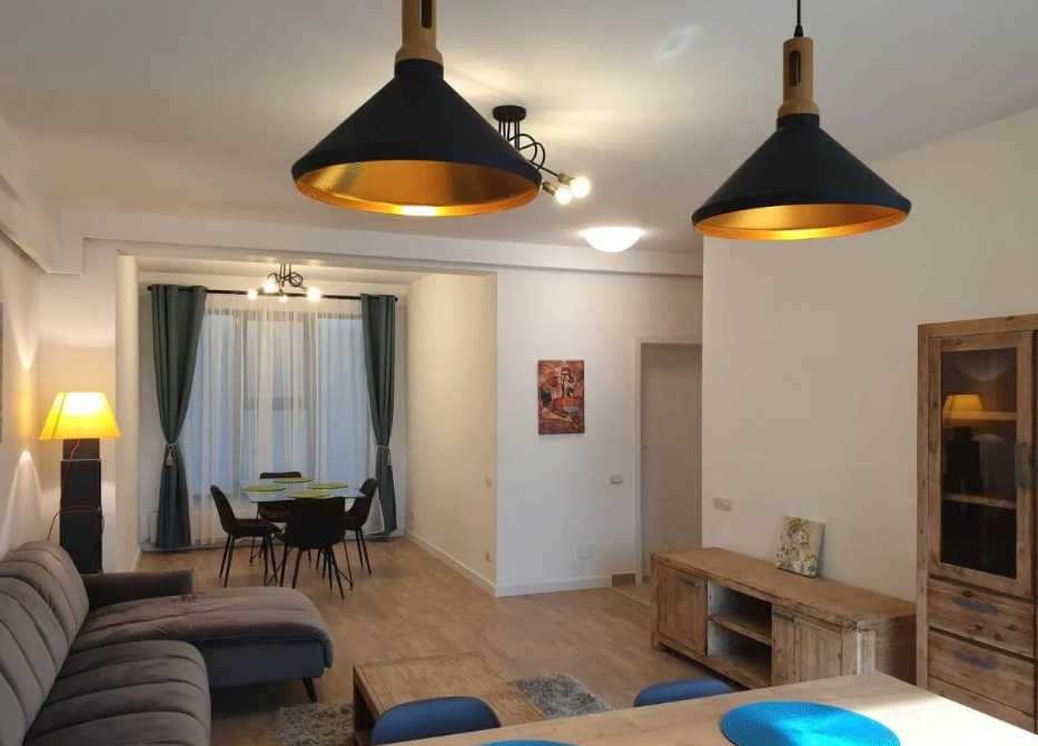 Дава се под наем Двустаен апартамент в Пловдив, Коматево - 65 кв.м за 244.8 € - Снимка #1