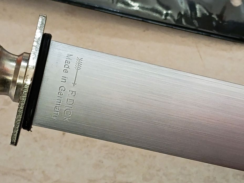 Масат F.DICK  2000