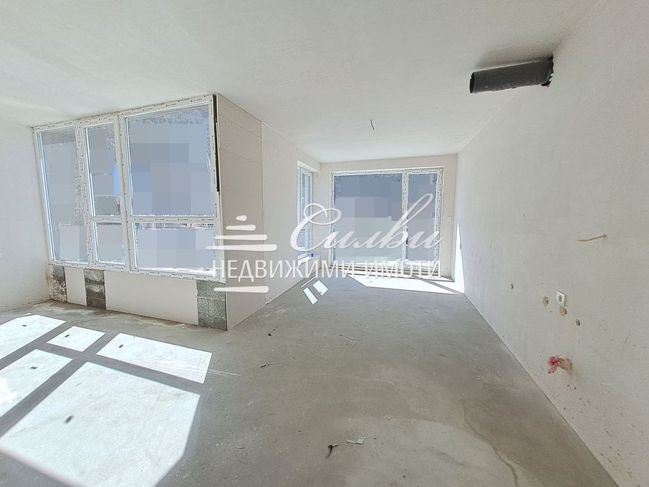 Продава се Двустаен апартамент в Шумен, Томбул джамия - 83 кв.м за 1039 €/кв.м - Снимка #1