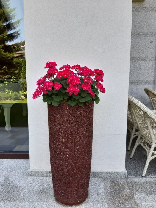 Уличные вазоны для цветов  и деревьев