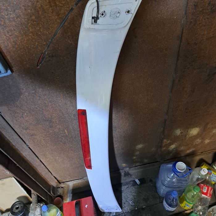 Спойлер ВМW, Carina E