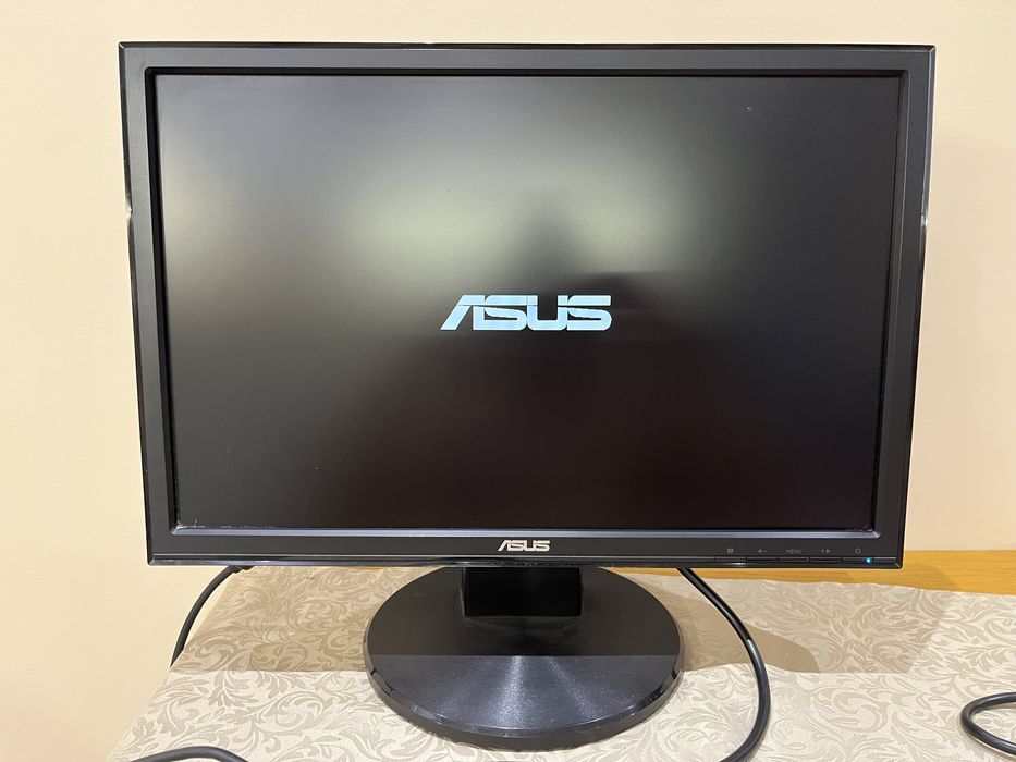 Монитор ASUS