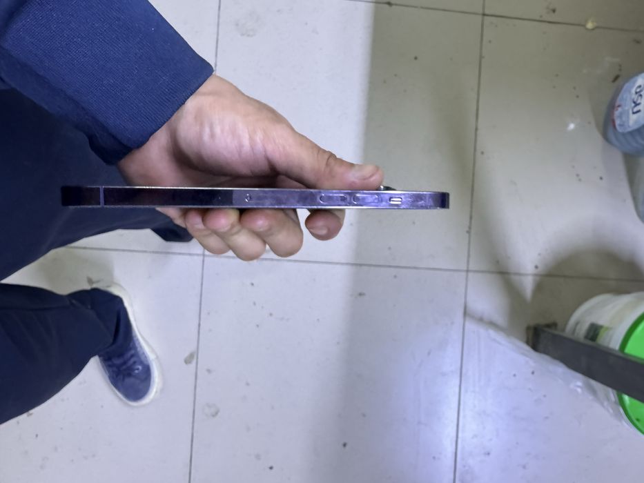 Прадаётся iphone 14 pro max