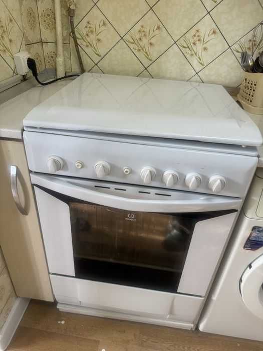 Газовая плита Индезит