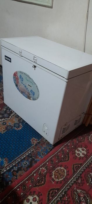 Морозильник сотилади