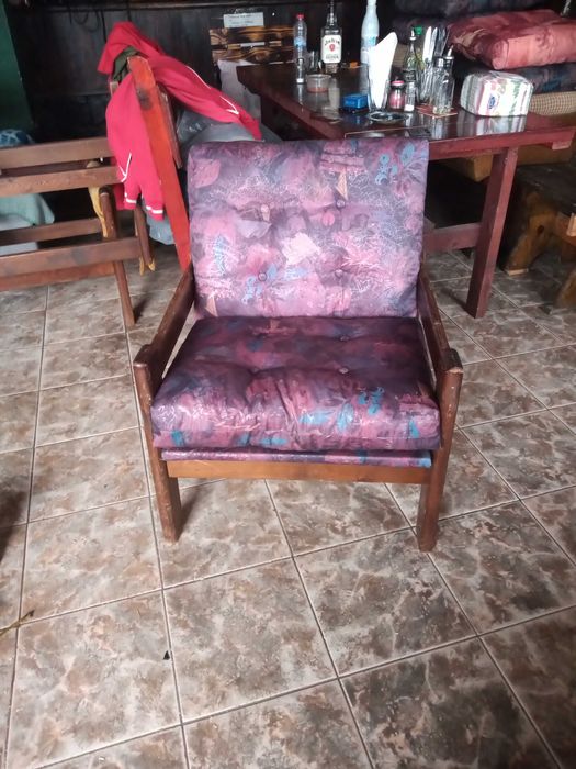 Дървени фотьойли