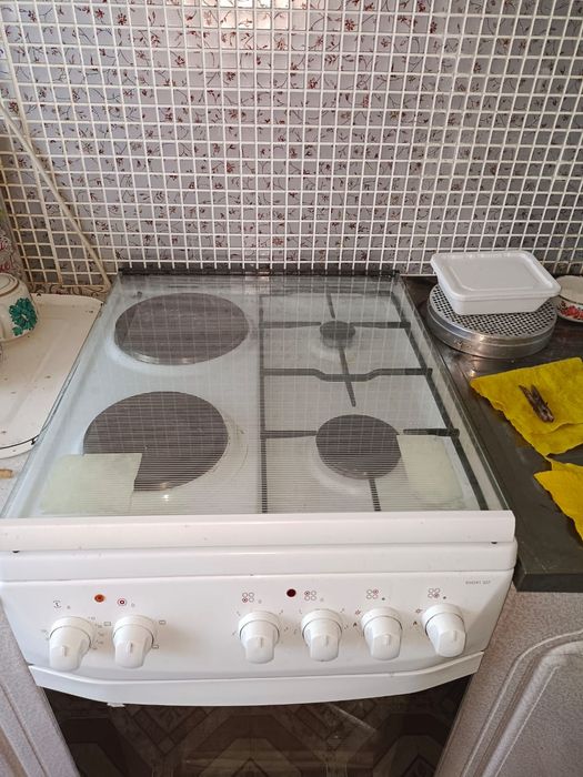 Продается электро-газовая плита