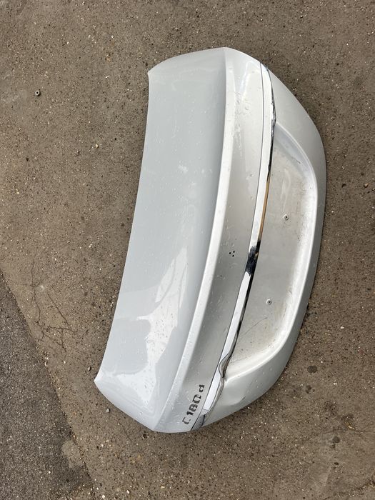 2 броя багажна врата Mercedes C W205 (2014-2021)