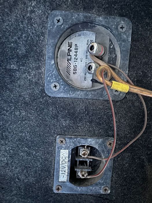 Сабвуфер Автомобильный