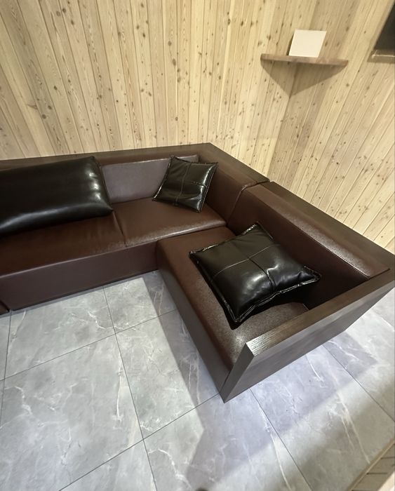 Комплект кожаной мебели