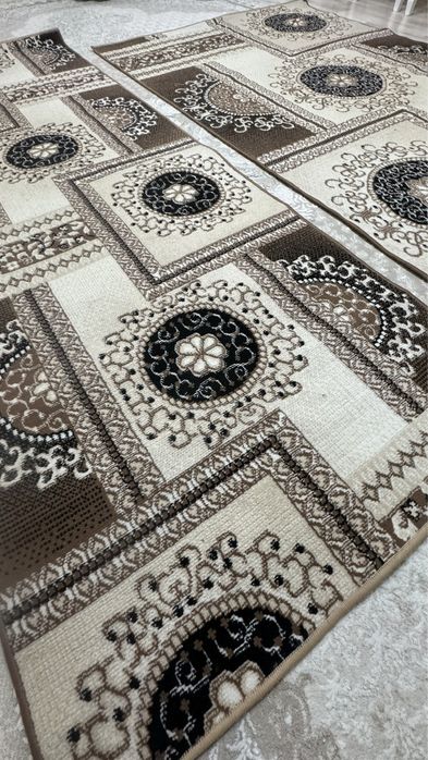 Продам ковер в отличном состоянии