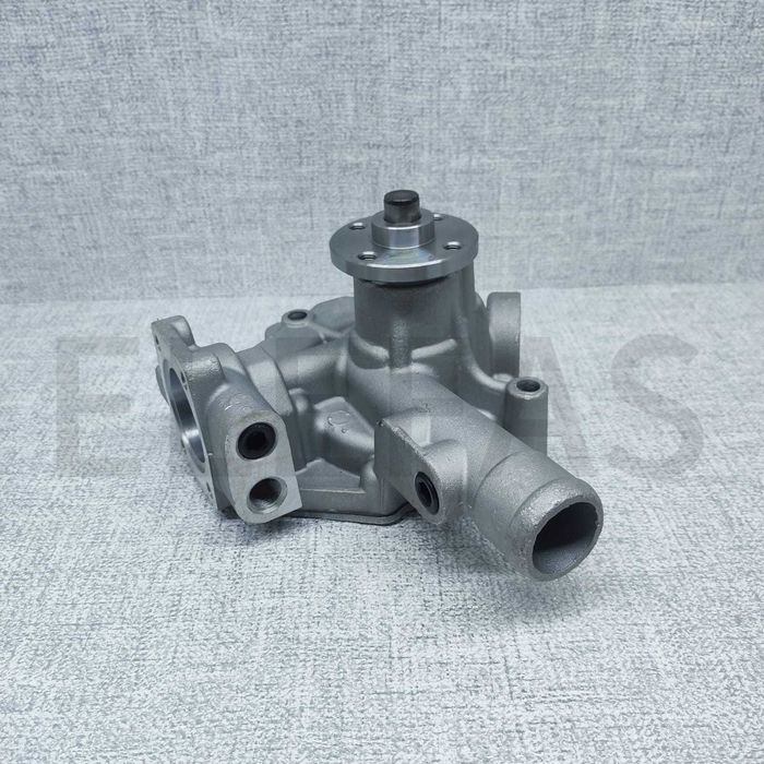 Помпа(водяной насос) Komatsu 4D92 4D94