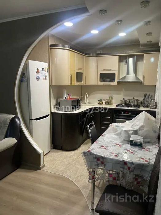 Продам 3-х комн., САМЫЙ ЦЕНТР