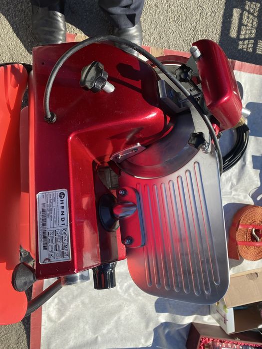 Feliator HENDI  Slincer Line 220 red edition