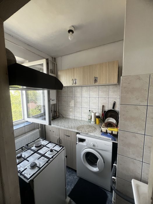 Inchiriez apartament 2 camere