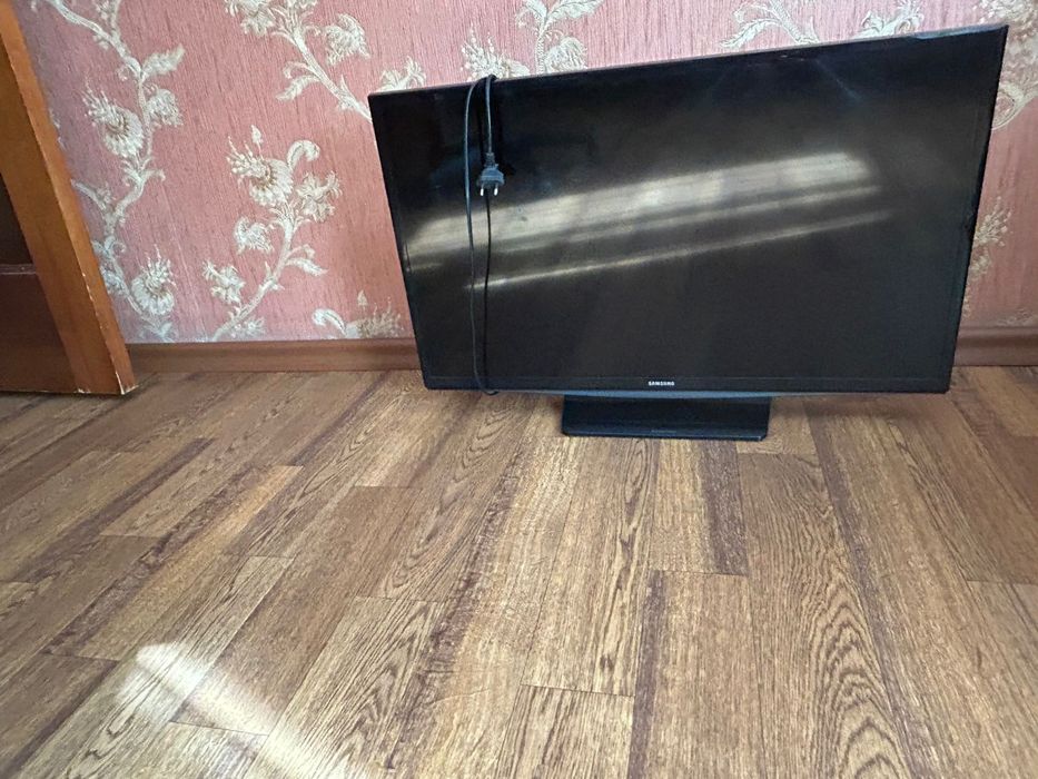 Телевизор Самсунг
