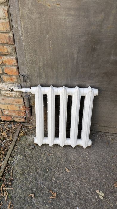 Радиатор отопления  5 секций