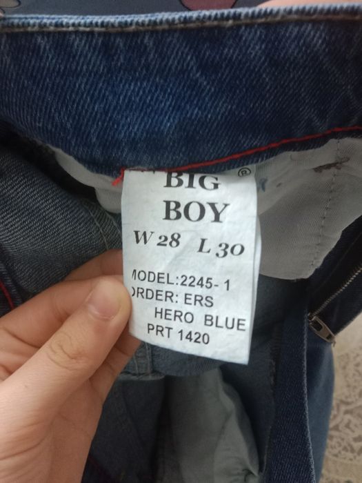 Одежда джинсы для подростка