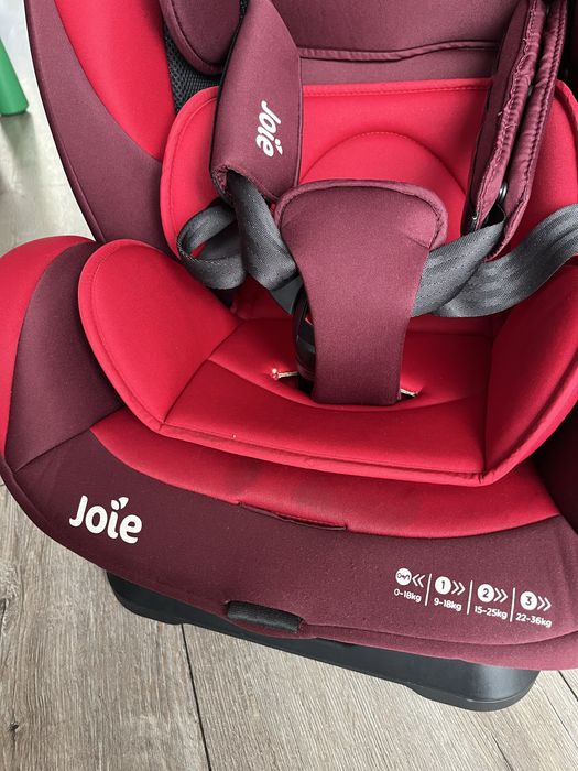 Бебешко столче за кола Joie