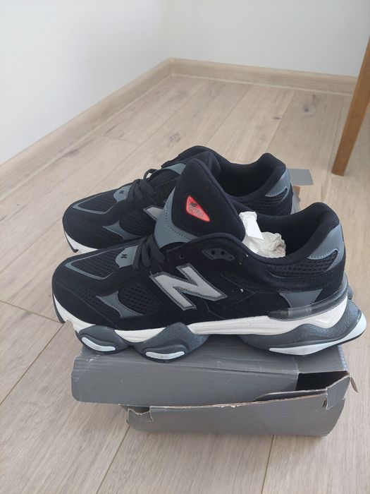 NEW BALANCE 9060