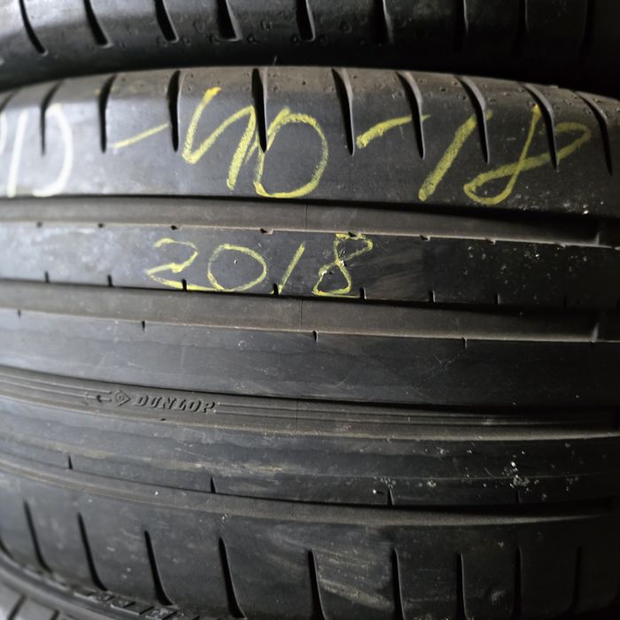 2x Anvelope 215/40/18 VARA DUNLOP 2018 Stare excelentă