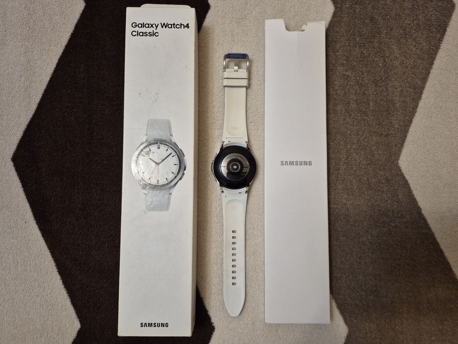 Samsung Galaxy Watch4 Classic 42mm eSIM